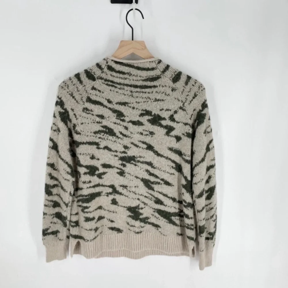 Madewell Thornton Animal Print Mockneck Sweater - Picture 3 of 10